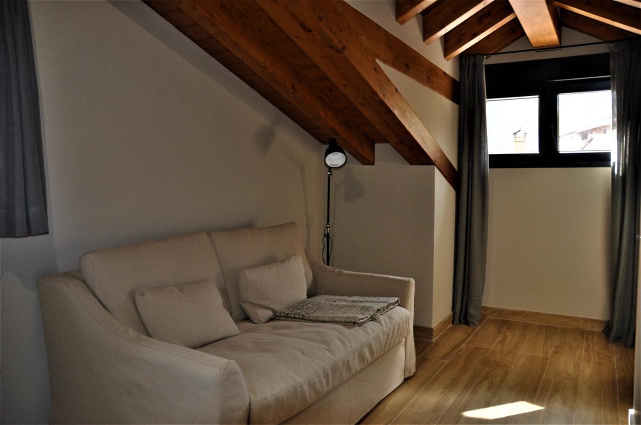 Apartamentos Las Agueeras Linares  Εξωτερικό φωτογραφία